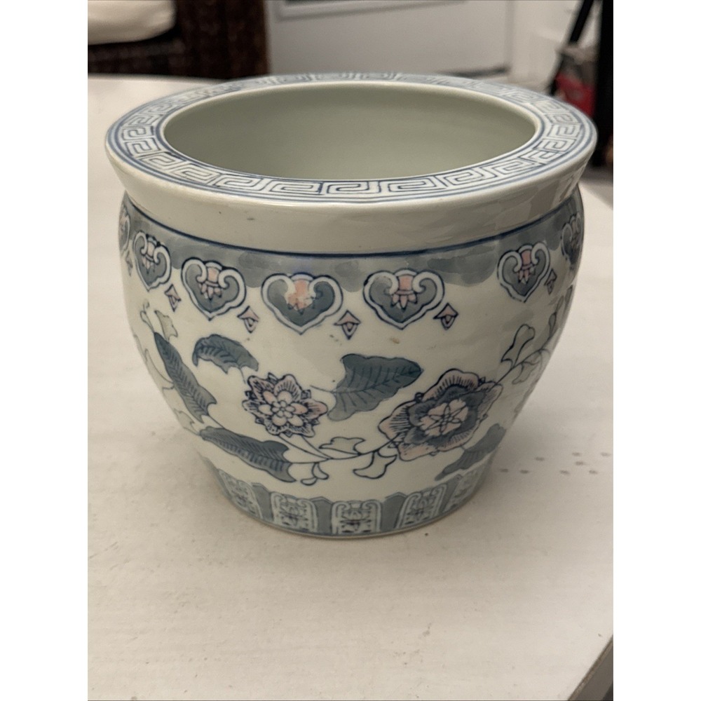 Vintage Chinese Porcelain Lotus Floral Motif Jardiniere Fishbowl Planter 8" Tall